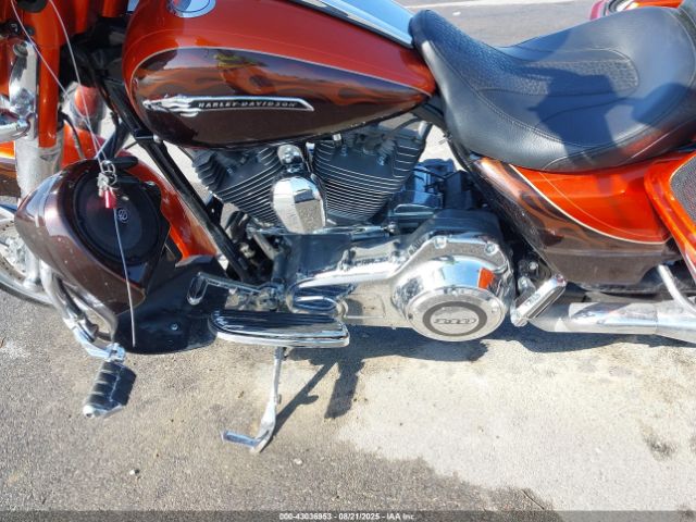 Harley-Davidson Flhxse3 Cvo Street Glide Image 7