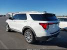 Ford Explorer Platinum Image 13