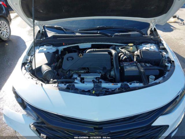 Chevrolet Malibu 1ls Image 9