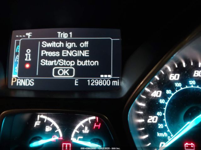 Ford Escape Titanium Image 7