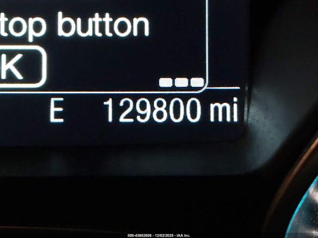 Ford Escape Titanium Image 18