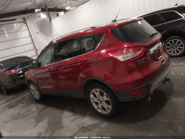 Ford Escape Titanium Image 14