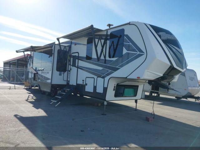  Salvage Grand Design Momentum