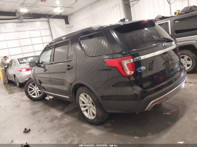 Ford Explorer Xlt Image 14
