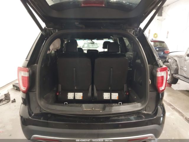 Ford Explorer Xlt Image 10