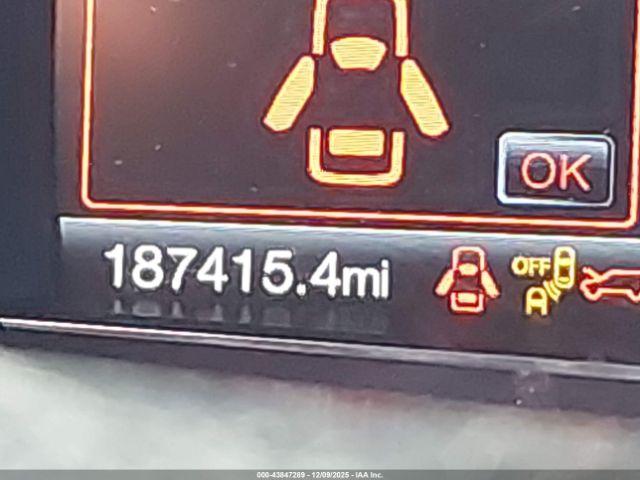 Ford Explorer Xlt Image 9