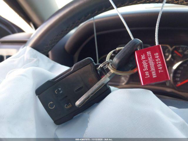 Chevrolet Silverado 1500 1lt Image 5