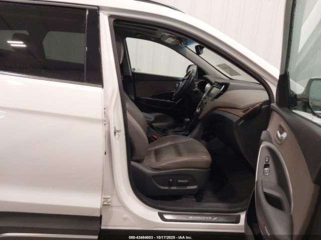 Hyundai SANTA FE Limited Ultimate Image 8