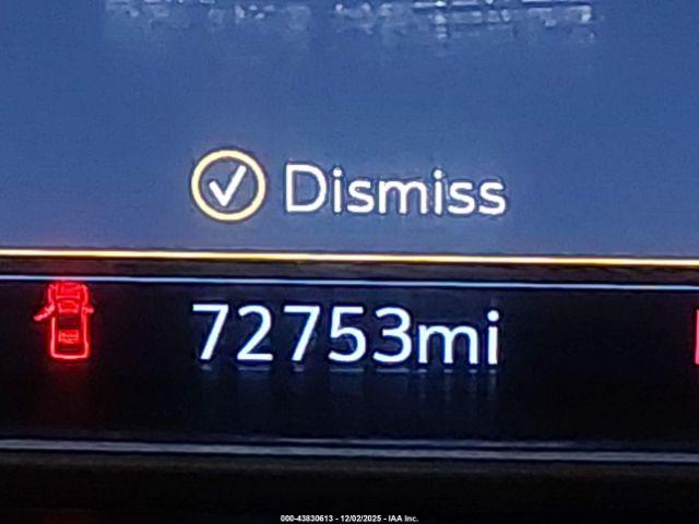 GMC Yukon 4wd Denali Image 5