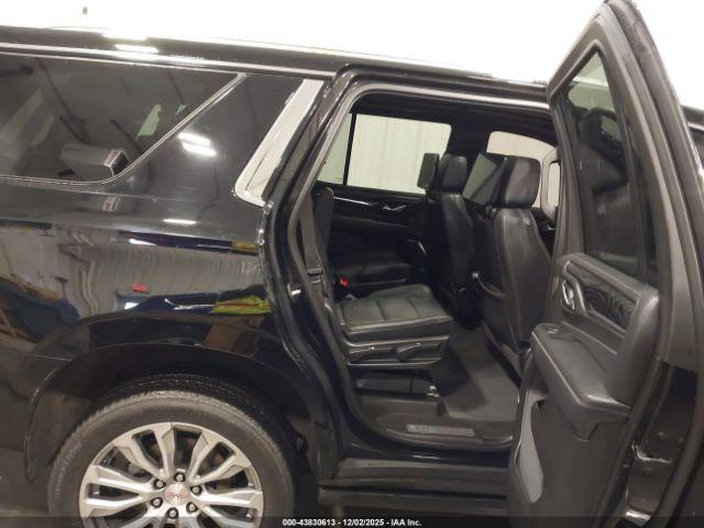 GMC Yukon 4wd Denali Image 13