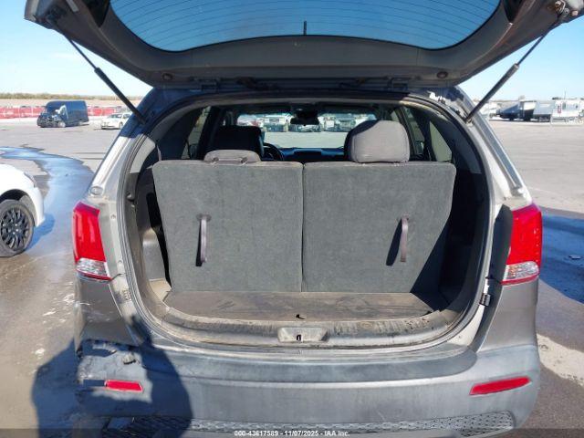 Kia Sorento Lx V6 Image 2