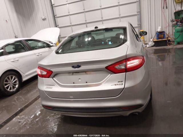 Ford Fusion Se Image 7