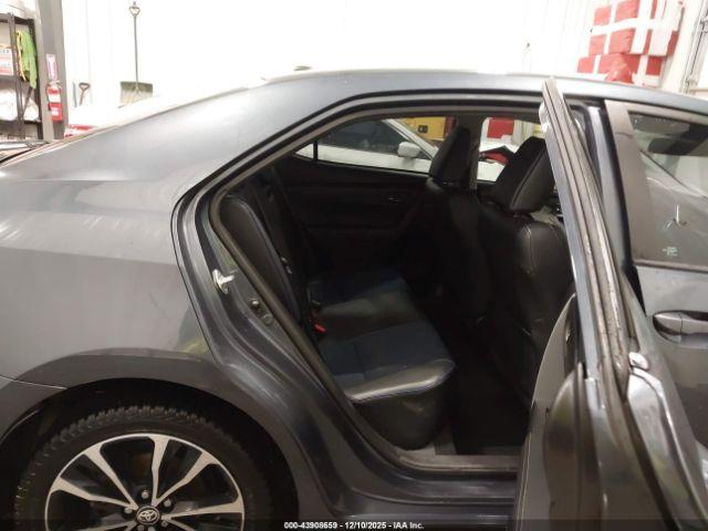 Toyota Corolla Se Image 13