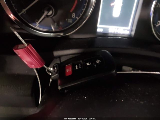 Toyota Corolla Se Image 5