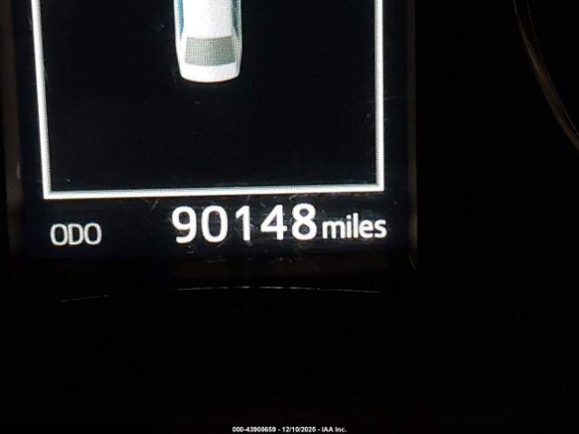 Toyota Corolla Se Image 7