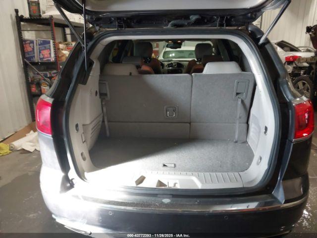 Buick Enclave Leather Image 3