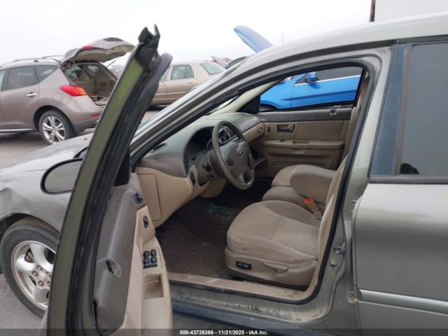 Ford Taurus Se Image 6