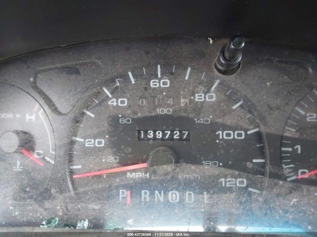 Ford Taurus Se Image 2