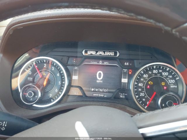 Ram 1500 Laramie  4x4 5'7 Box Image 14