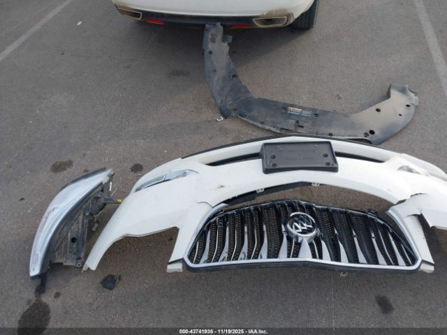 Buick Enclave Leather Image 13