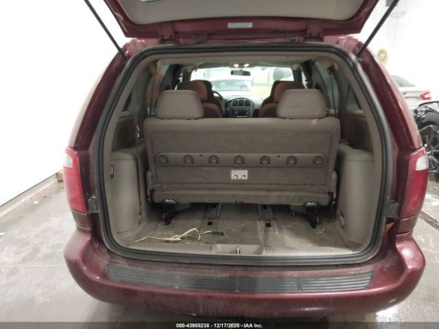 Dodge Caravan Se Image 16