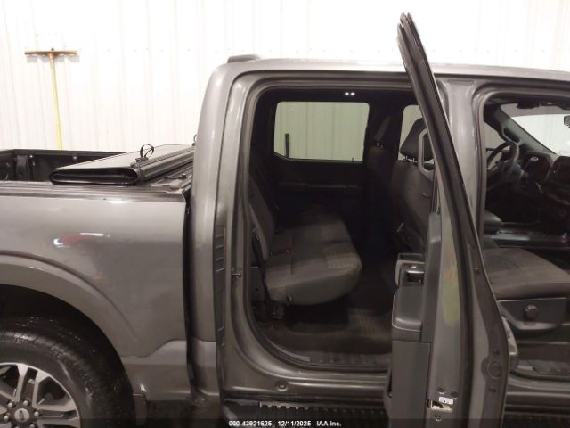 Ford F-150 Xl Image 5