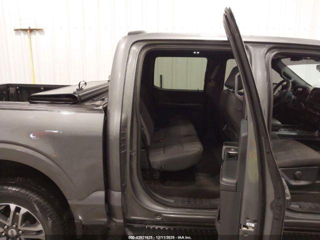 Ford F-150 Xl Image 5