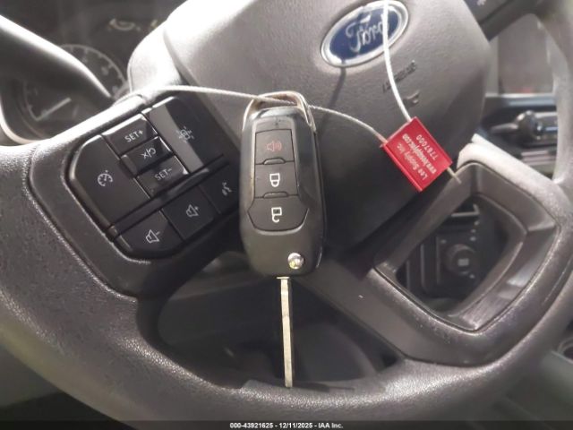 Ford F-150 Xl Image 13