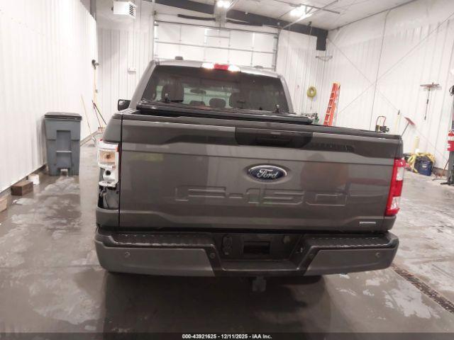 Ford F-150 Xl Image 4