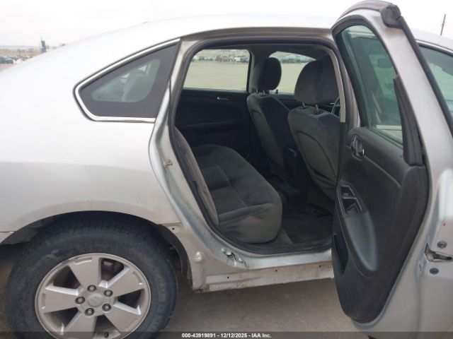 Chevrolet Impala Lt Image 12