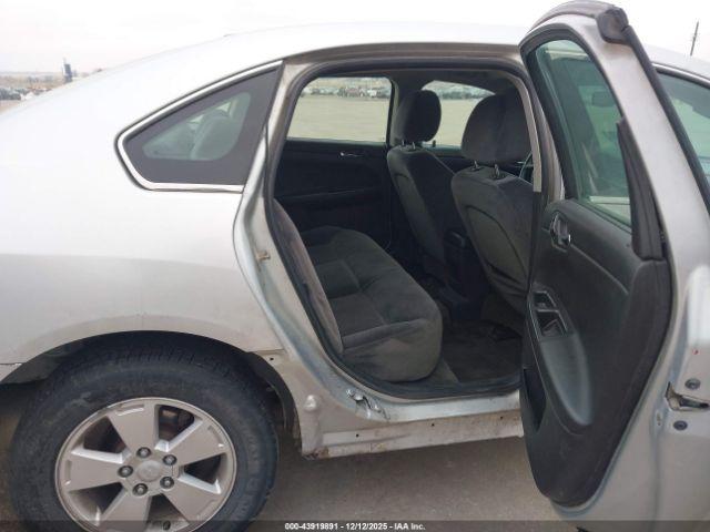 Chevrolet Impala Lt Image 12