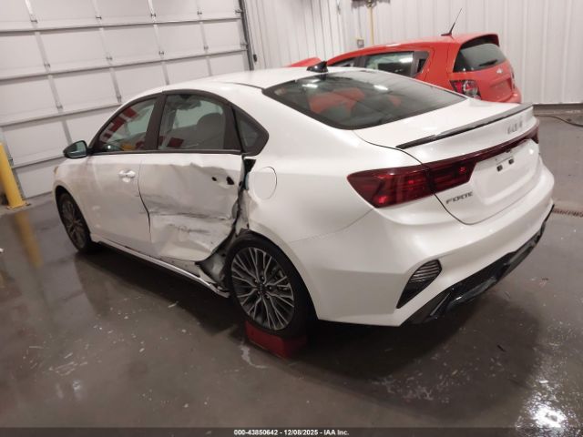 Kia Forte Gt-line Image 5