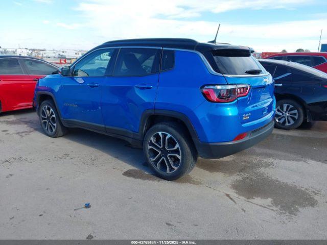 Jeep Compass Limited 4x4 Image 16