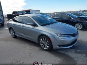  Salvage Chrysler 200