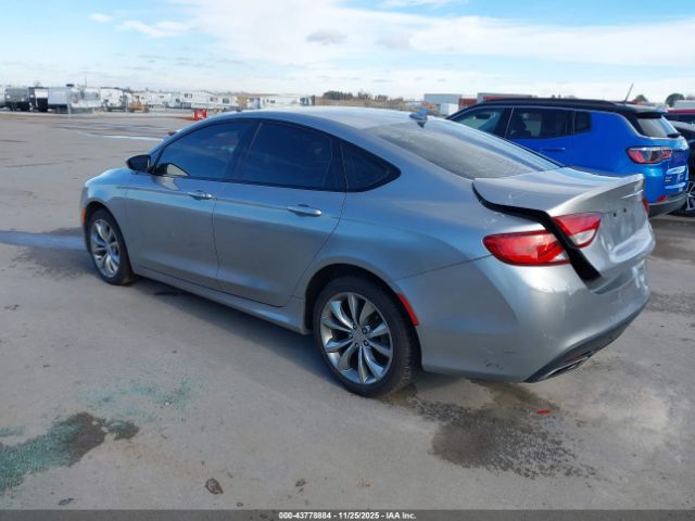 Chrysler 200 S Image 5