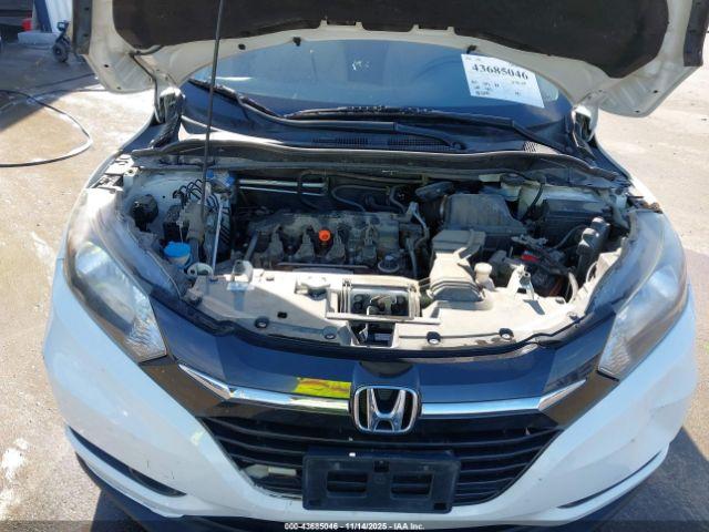 Honda HR-V Ex Image 2