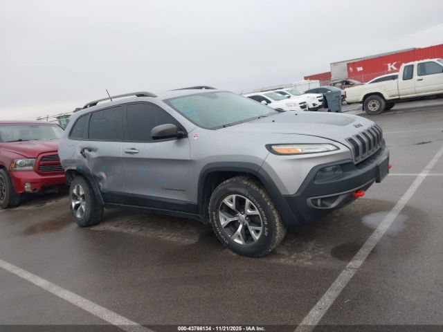 Jeep Cherokee Trailhawk Image 14