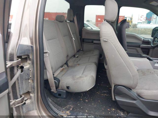 Ford F-150 Xlt Image 8