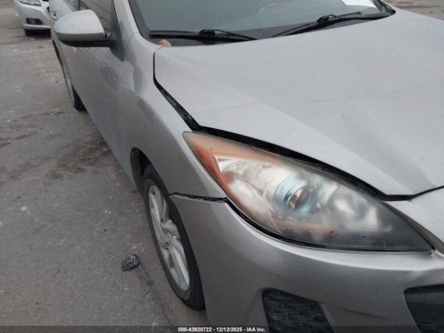 Mazda Mazda3 I Touring Image 7