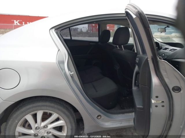 Mazda Mazda3 I Touring Image 6