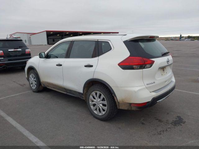 Nissan Rogue S Image 7
