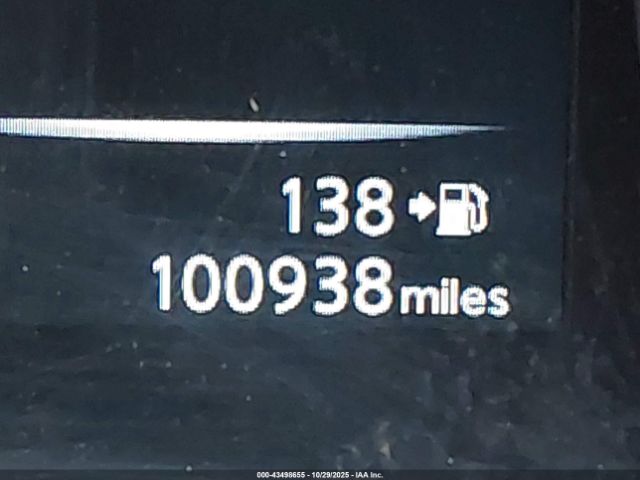 Nissan Rogue S Image 11