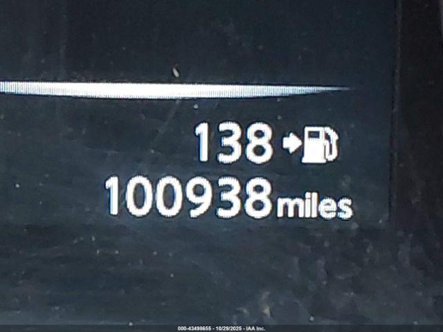 Nissan Rogue S Image 11