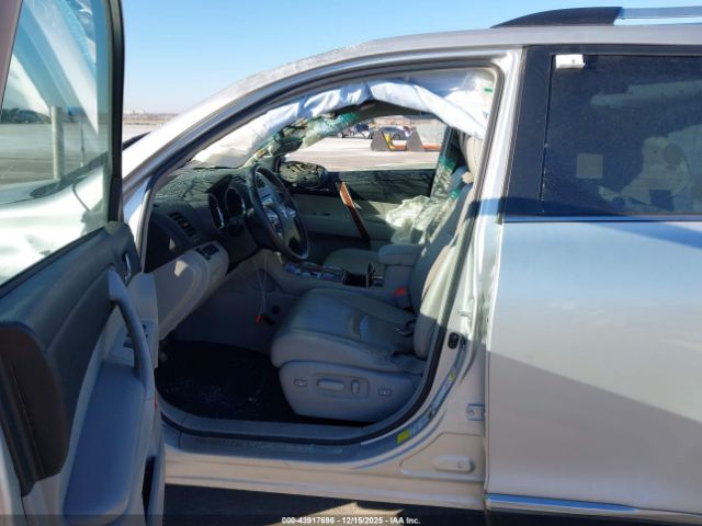 Toyota Highlander Limited V6 Image 15