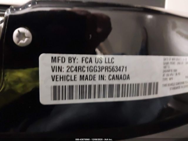 Chrysler Pacifica Limited Image 14