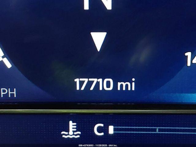 Chevrolet Silverado 1500 4wd  Short Bed Zr2 Image 12