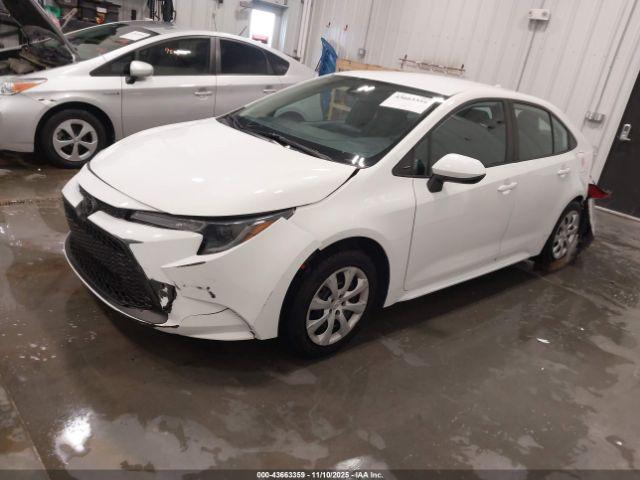 Toyota Corolla Le Image 14