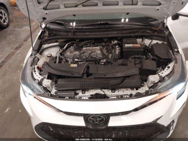 Toyota Corolla Le Image 13