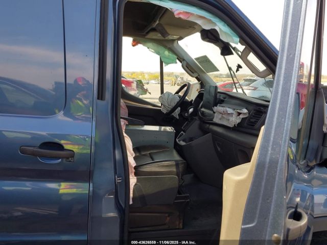 Ford Transit Image 6