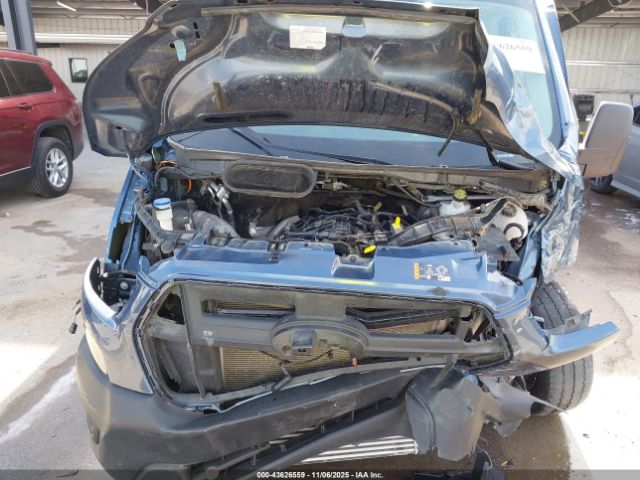 Ford Transit Image 11